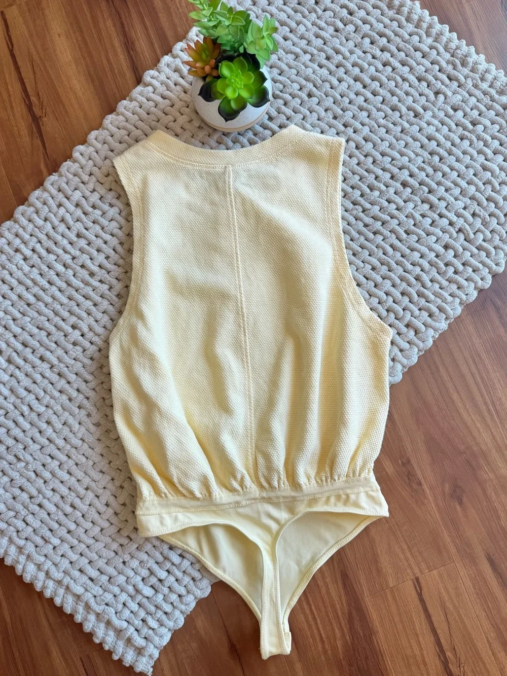 Free People | Women’s Peek Aye Button Front Bodysuit | Crème de la crème | XS